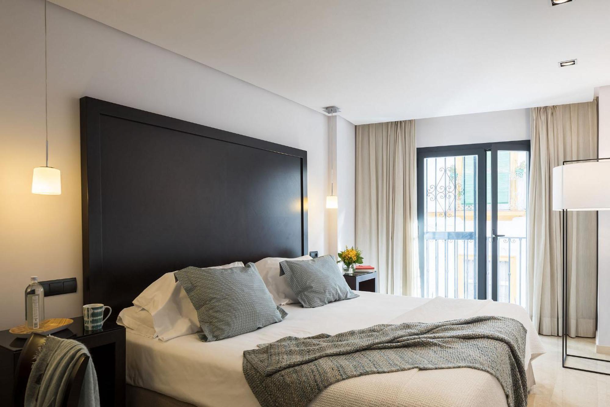 Hotel Fernando III Seville Room photo